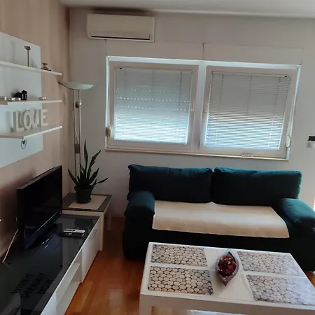 Andrea Appartement *