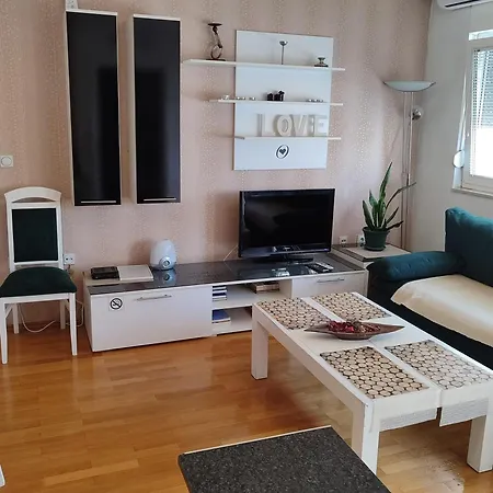 Andrea 公寓 巴尼西卢卡