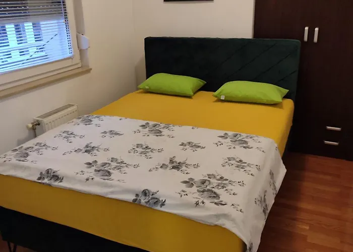 Andrea شقة بانيا لوكا